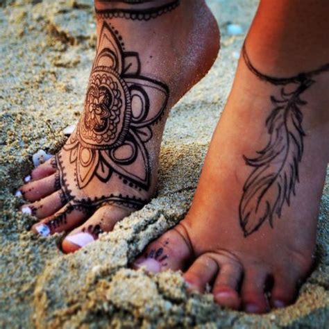 60 Tatuajes en los pies para mujeres y consejos para。